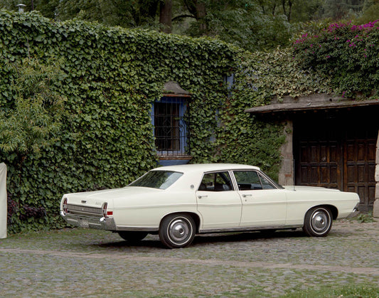 1968 Ford LTD four-door sedan  CN4902-176 0144-2846