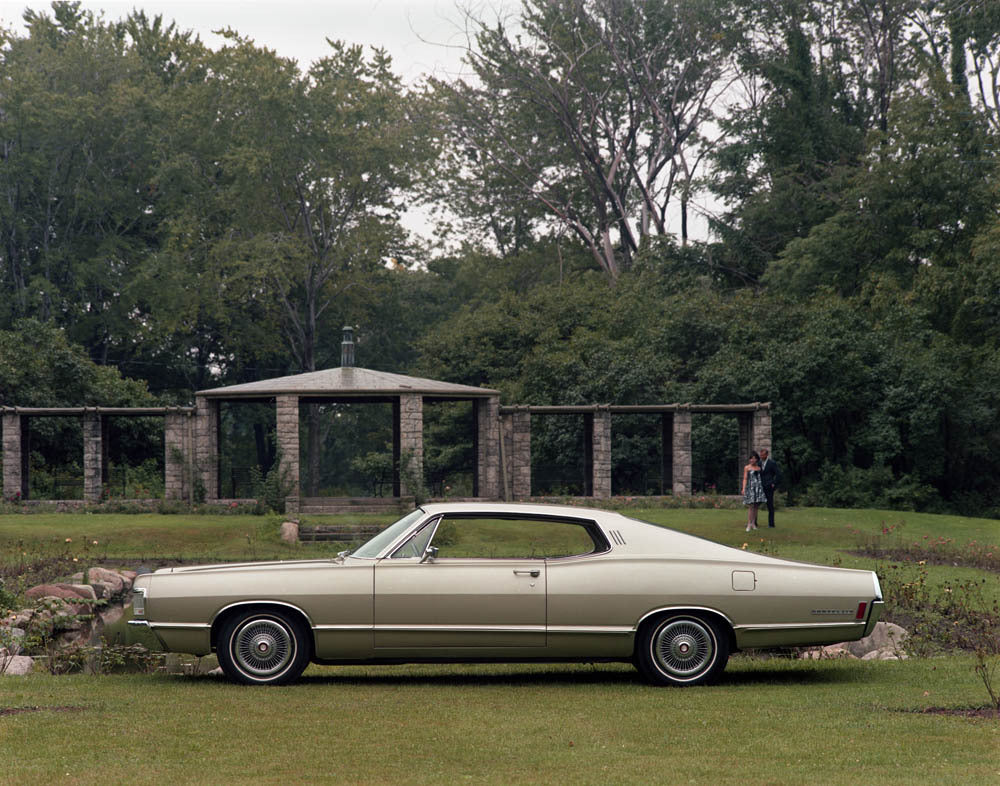 1968 Mercury Montclair two-door hardtop  CN4908-505 0144-2882