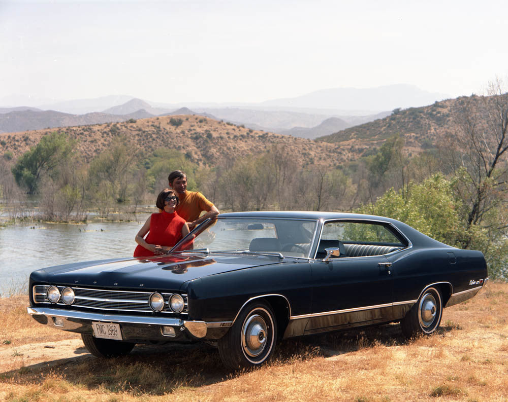 1969 Ford Galaxie 500 two-door hardtop  CN5502-135 0144-2904