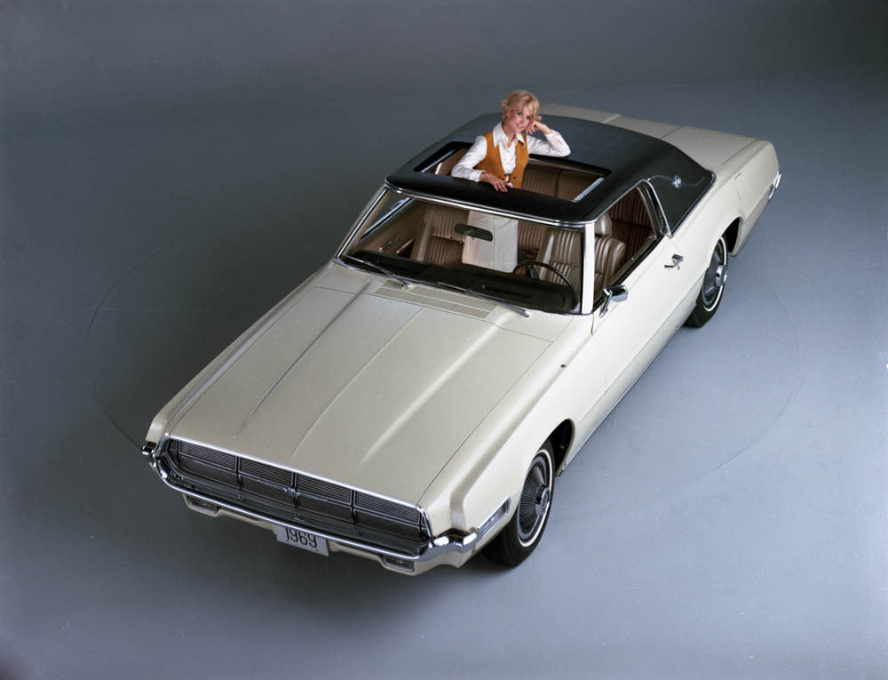 1969 Ford Thunderbird Landau two-door with sunroof  CN5504-171 0144-2917