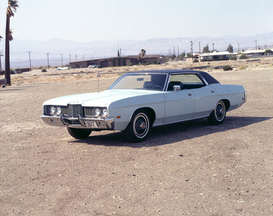 1972 Ford Galaxie 500 four-door hardtop  CN6302-20 0144-3032