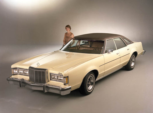 1977 Mercury Cougar four-door  CN13507-172 0144-3111