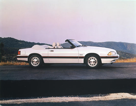 1988 Ford Mustang LX convertible CN49001-251  0144-3185