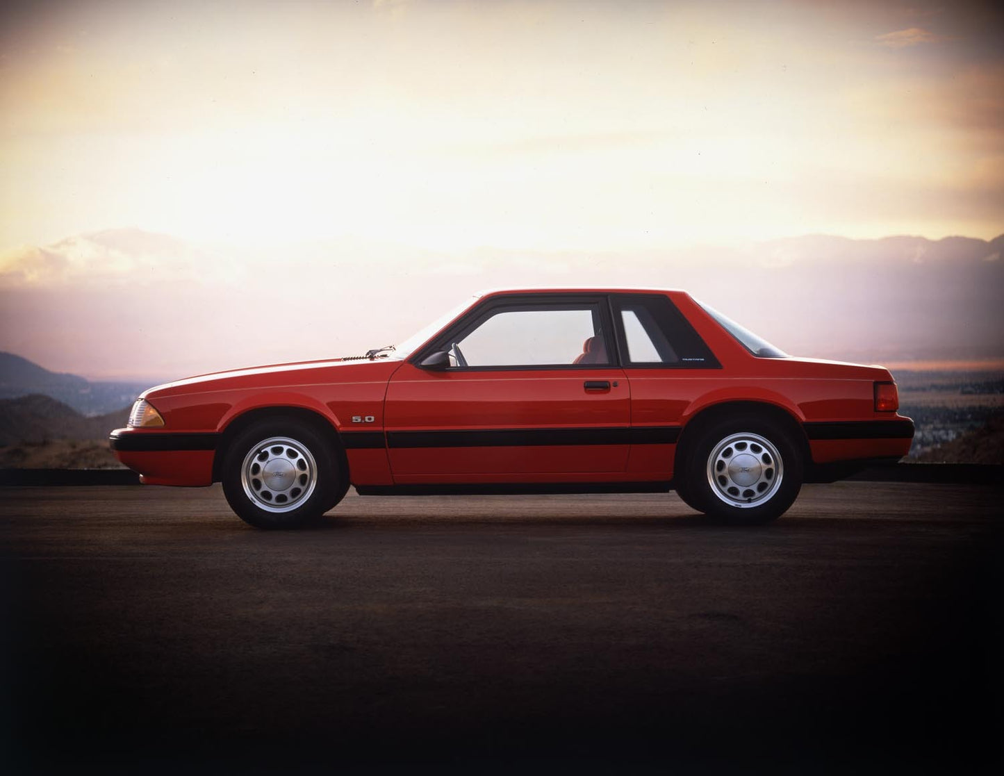 1989 Ford Mustang LX coupe CN52001-070  0144-3216