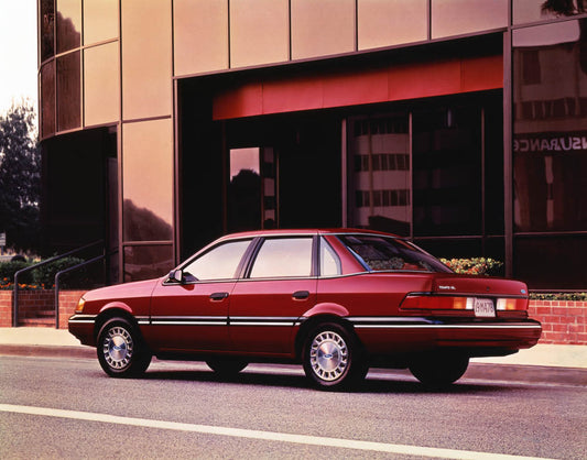 1989 Ford Tempo GL four-door  CN52003-9 0144-3224