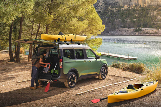 V769 Tourneo Courier 25MY 0144-4694