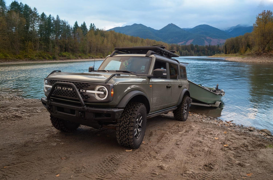 2026 Ford Bronco Badlands With Drift Boat 0144-5024
