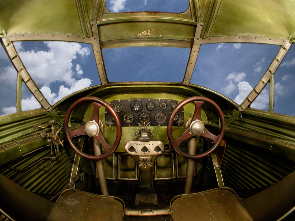 Ford Trimotor Cockpit 2003 0400-1251