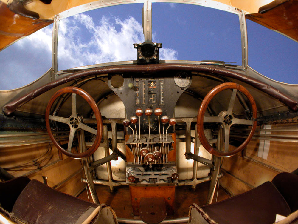 Fokker Trimotor Cockpit 2003 0400-1252