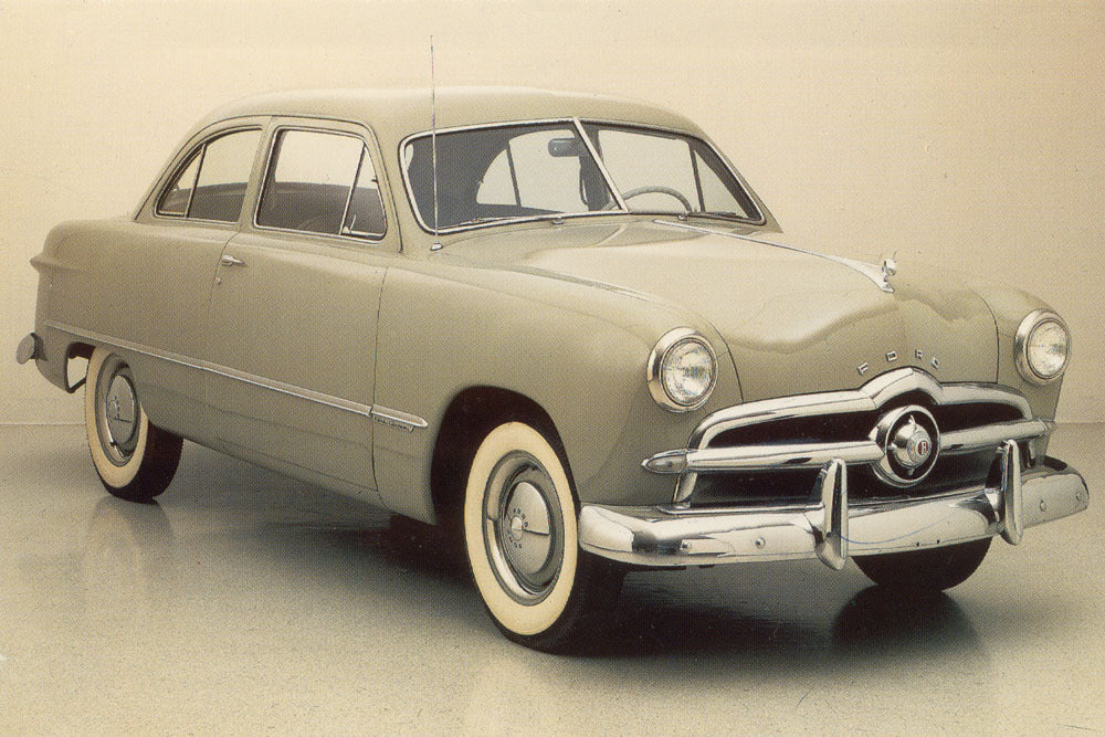 1949 Ford Tudor Sedan 1985 0400-1374