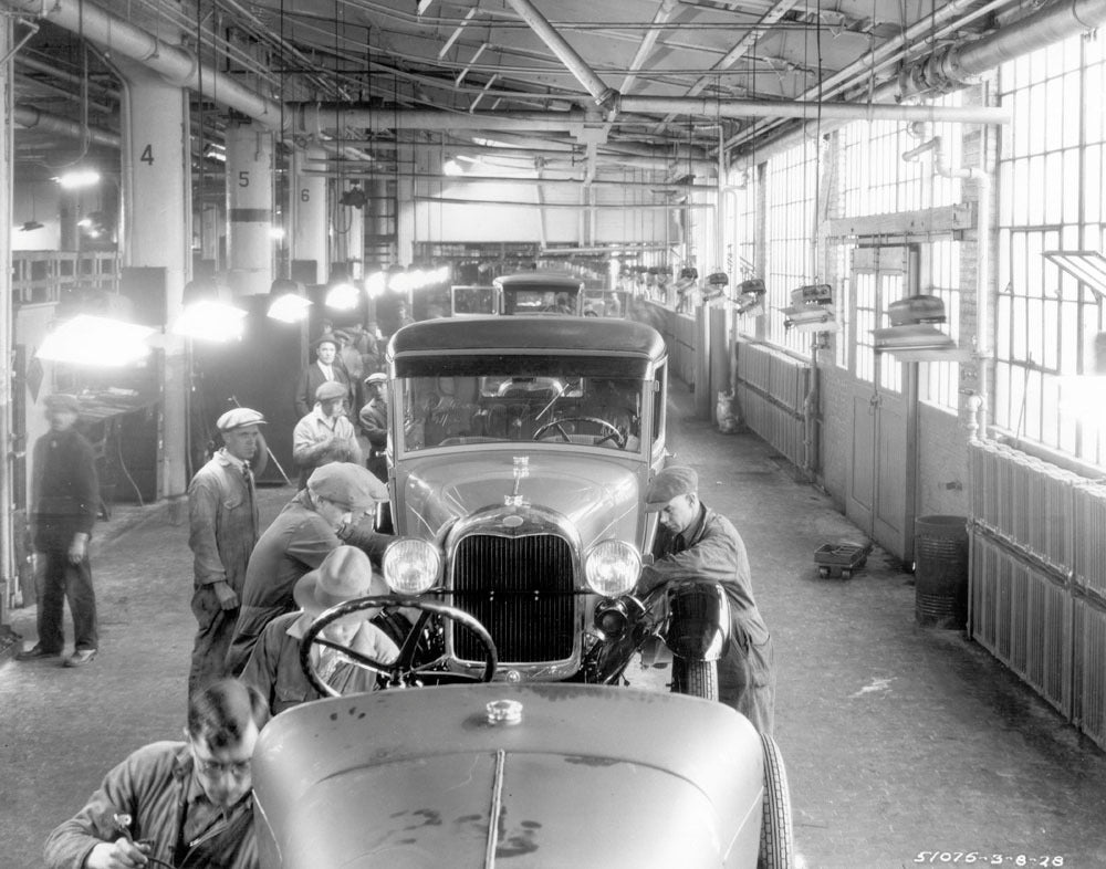 Rouge Plant Assembly Line 03 08 1928 0400-1601