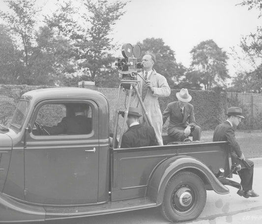 Ford Photographic Dept 10 06 1937 0400-1892