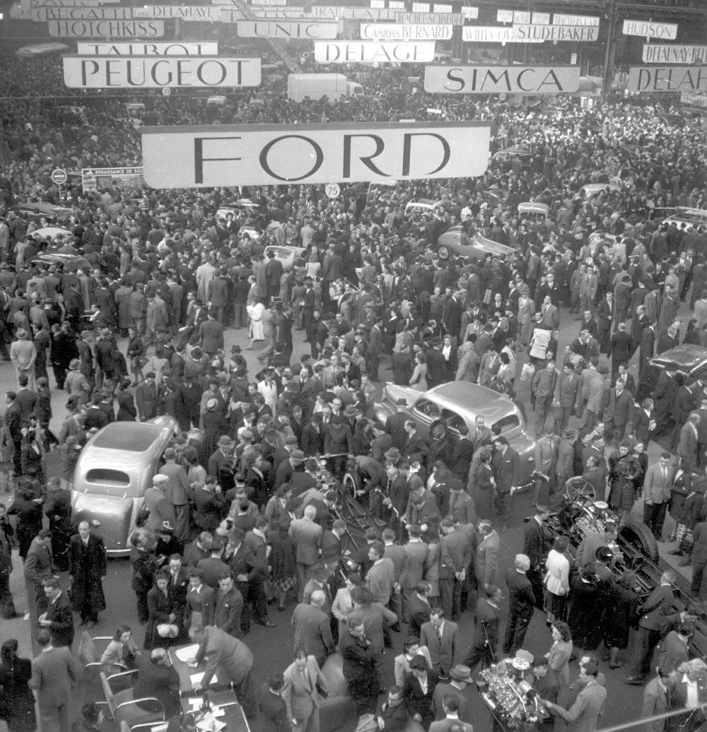 Paris Auto Show 1946 0400-2227