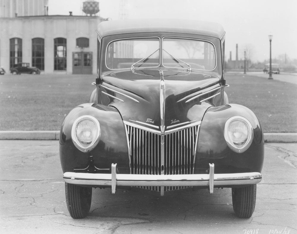 1939 Ford Station Wagon 0400-2703 – Fordimages