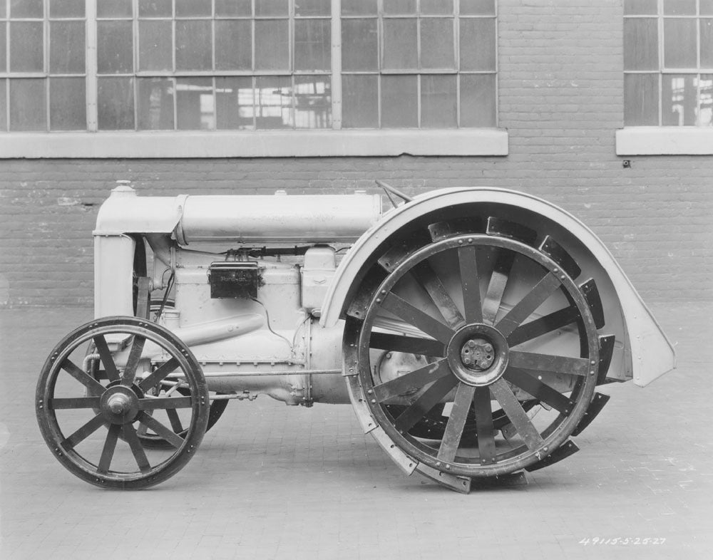 Fordson Tractor 05 25 1927 0400-2766