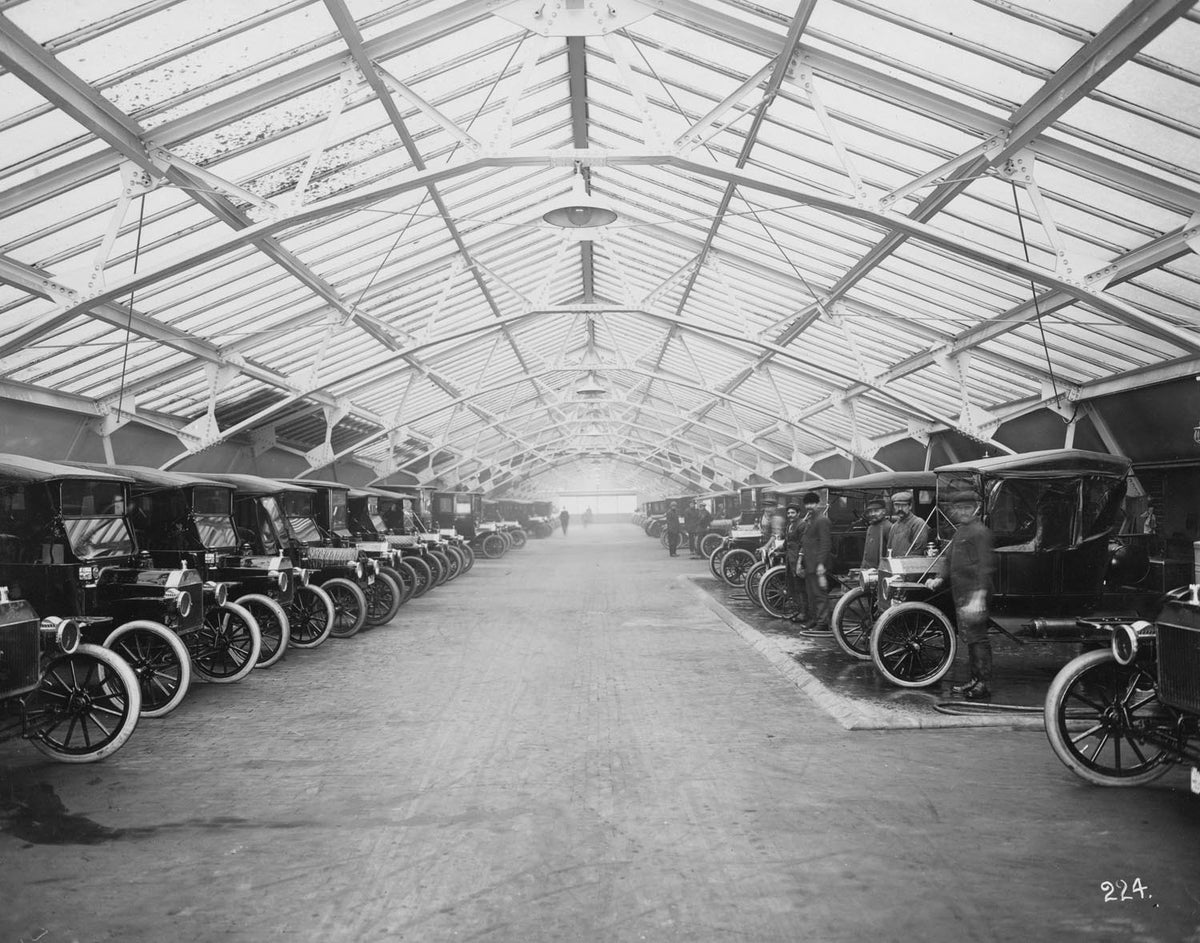 Ford Motor Company archival image documenting Highland Park Plant Garage 1913.