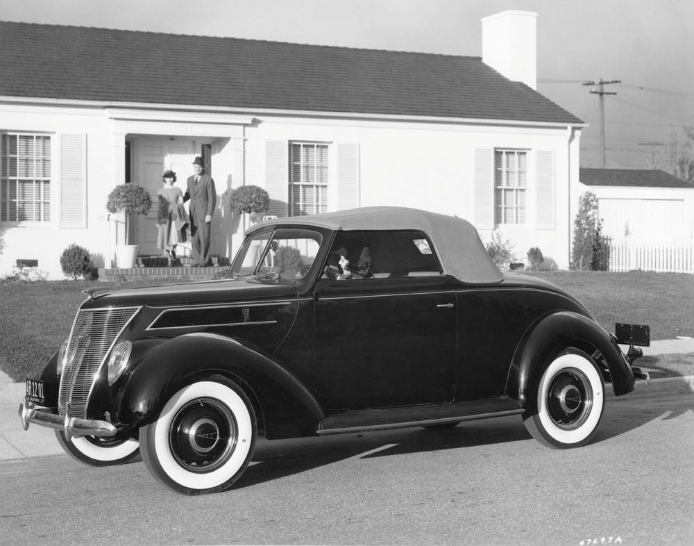 1937 Ford V8 Convertible Cabriolet 01 15 1937 0400-3033