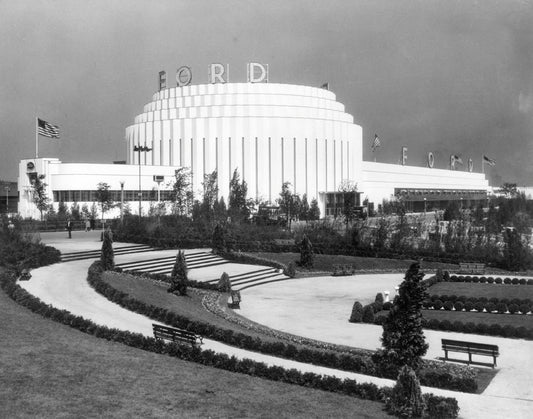 Chicago Worlds Fair Ford Rotunda 1934 0400-3178