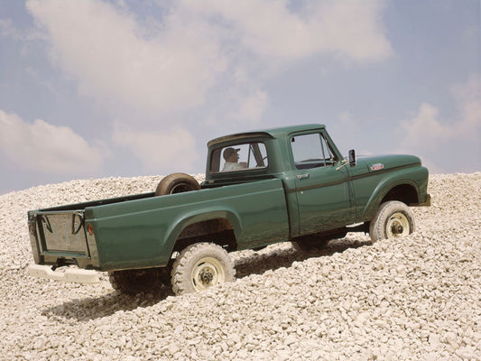 1963 Ford F-250 4x4 pickup truck 0400-8381