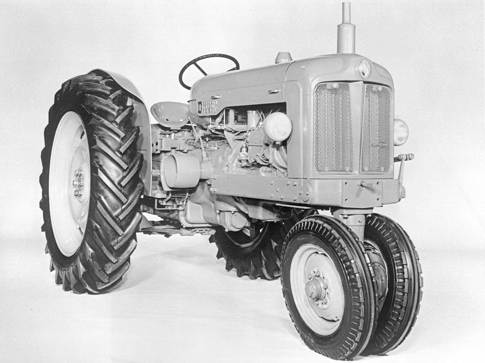 1956 Ford Fordson Major Diesel tractor 0400-8401