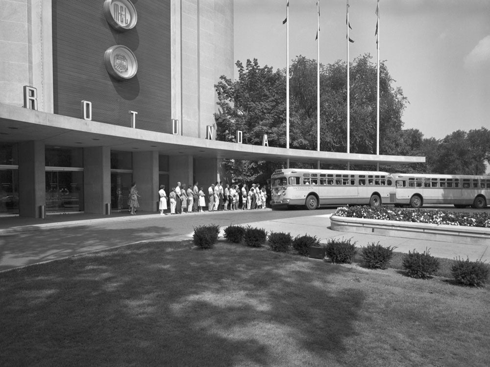 1959 Ford Rotunda Rouge tour buses 0400-8477