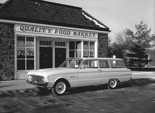 1960 Ford Falcon station wagon 0400-8502