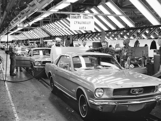 1966 Ford Rouge Assembly Mustangs on final line 0400-8659