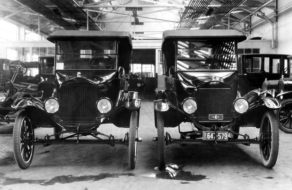 1923 and 1924 Ford Model T Touring Cars 0400-8748