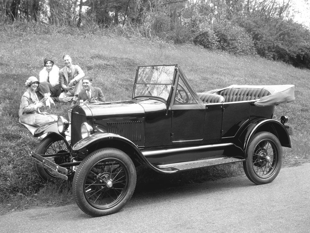 1926 Ford Model T Touring Car with wire wheels 0400-8770