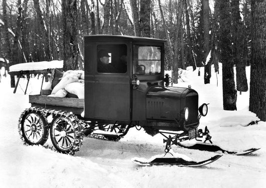 1926 Ford Model T with caterpillar tracks and sled 0400-8772