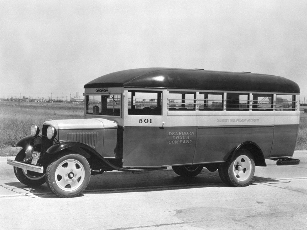 1932 Ford Passenger Bus driven two and one half m 0400-8830