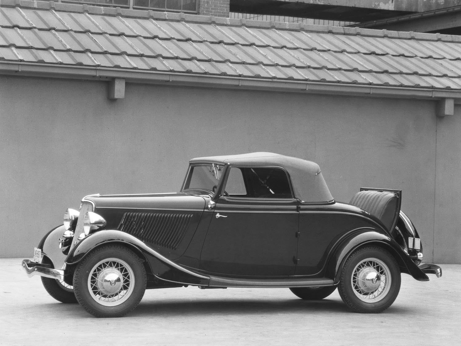 1933 Ford Cabriolet model 40 760 0400-8845