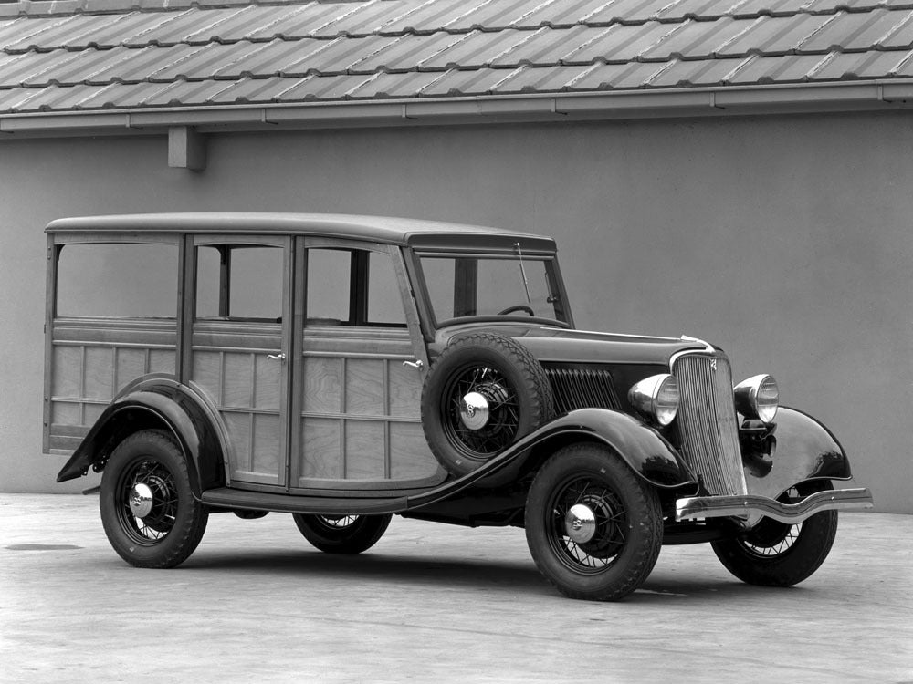 1933 Ford Station Wagon 0400-8849