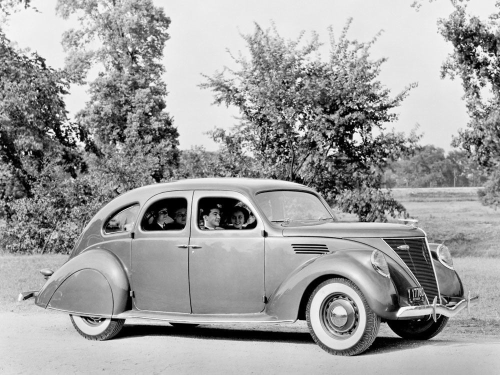 1936 Lincoln Zephyr Fordor Sedan V12 0400-8875