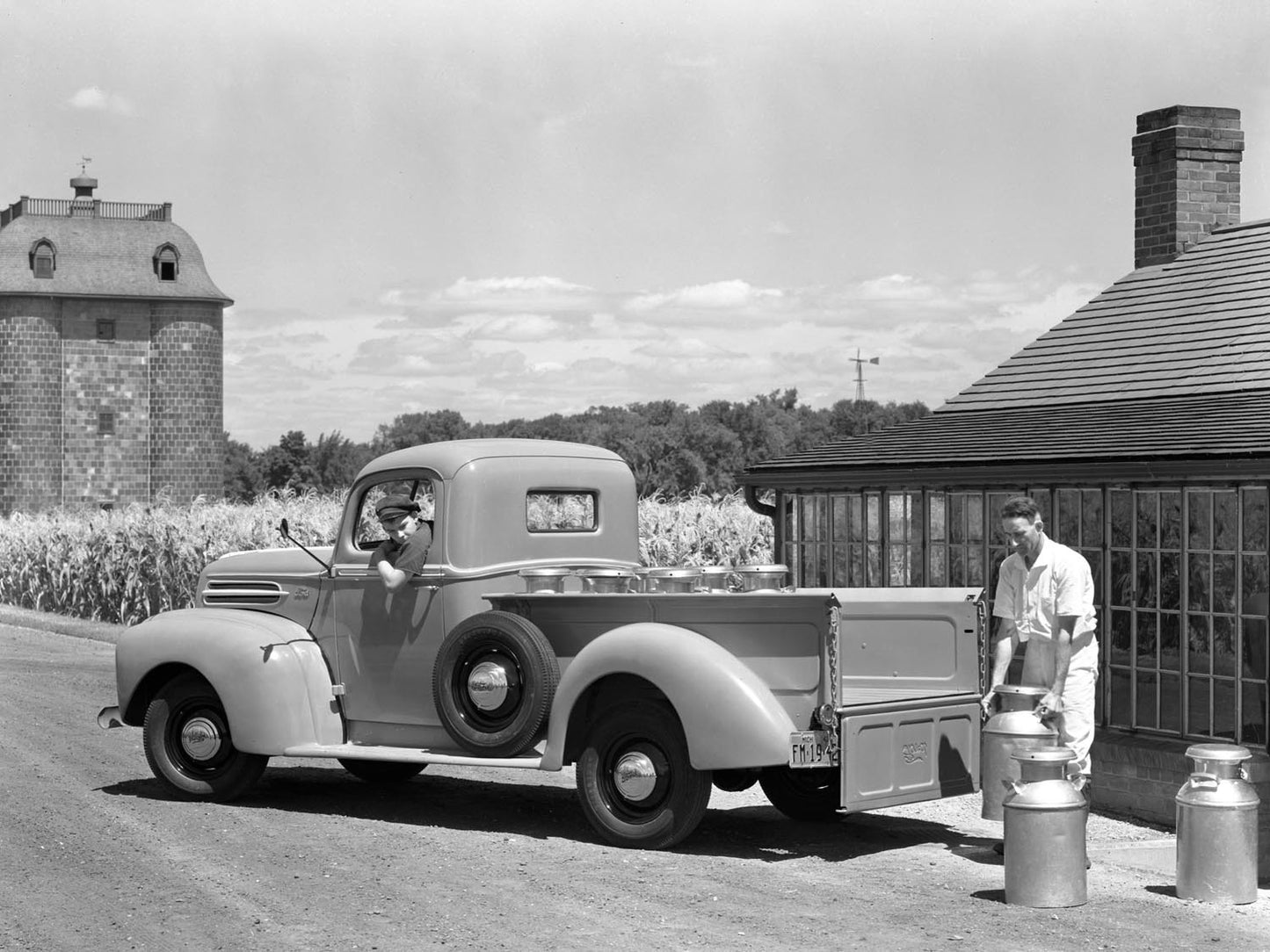 1942 Ford Pickup truck  0400-8942