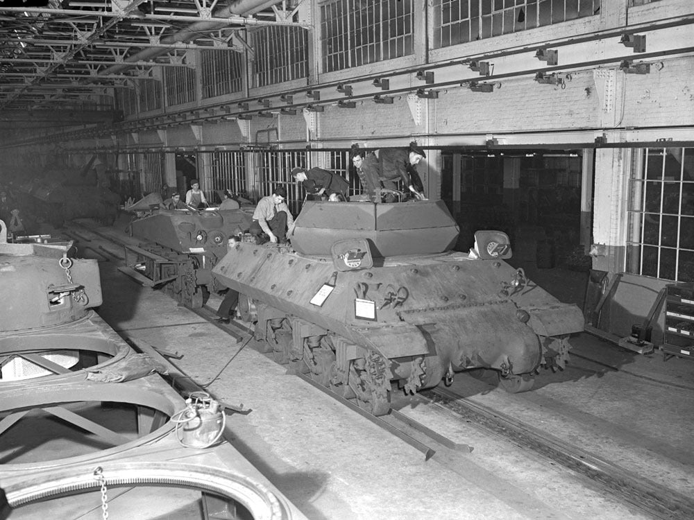 1943 tank production 0400-8977