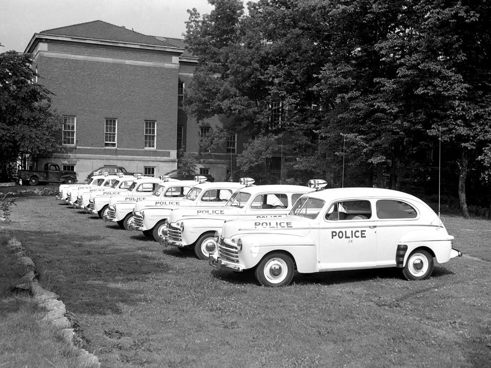 1946 Ford Police cars for Dearborn Michigan 0400-9010