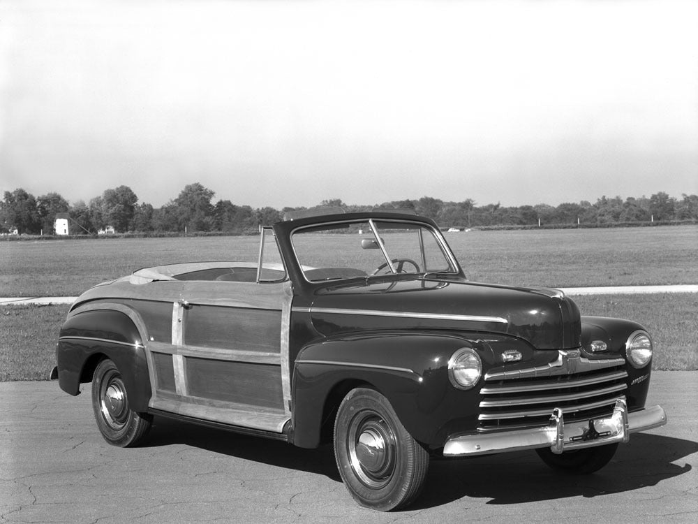 1946 Ford Sportsman Convertible 0400-9012