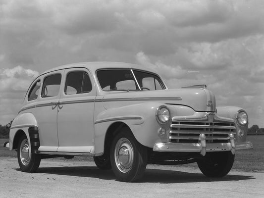 1947 Ford Fordor Sedan 0400-9035