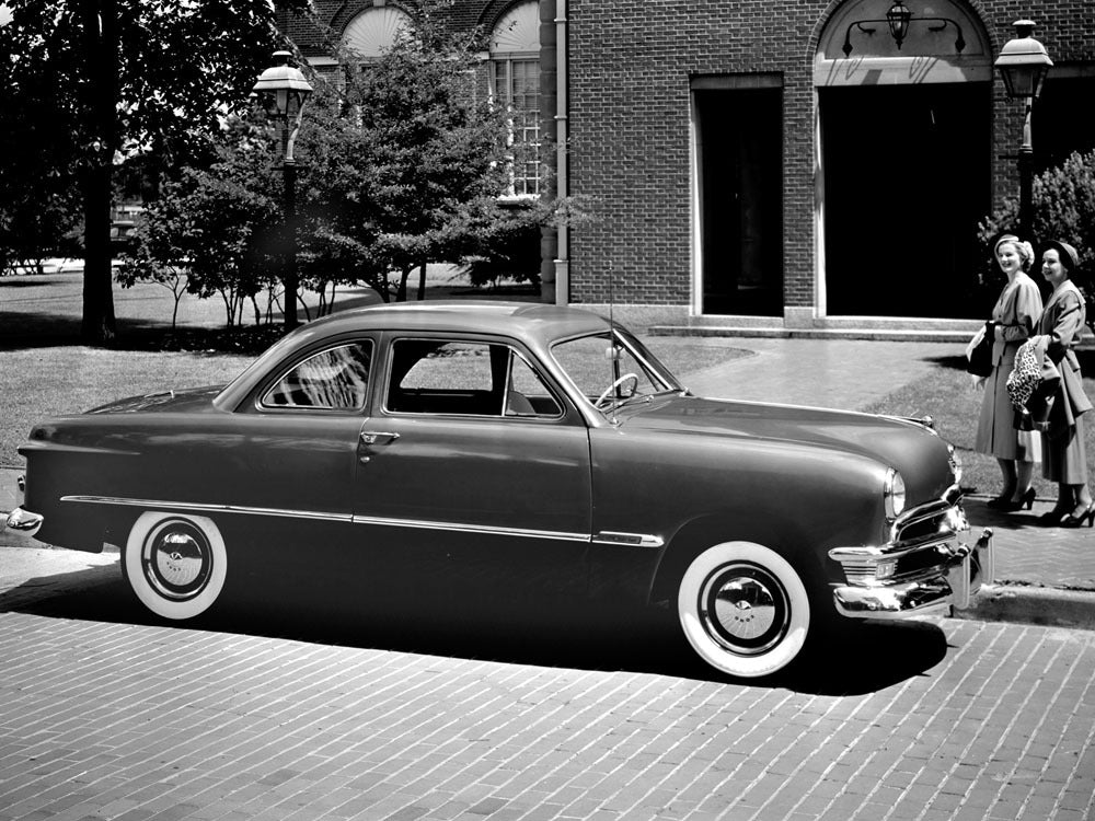 1950 Ford Coupe at Dearborn Inn 0400-9096