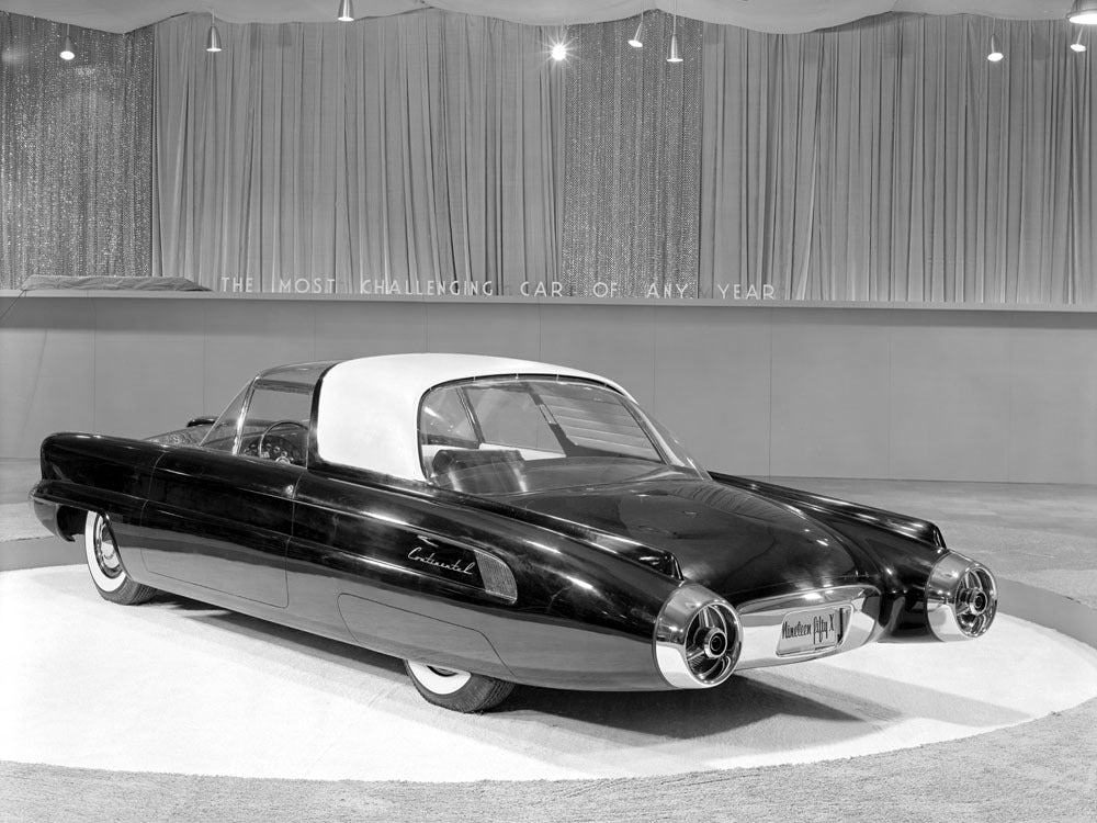 1952 Lincoln X 100 concept car rear 0400-9155