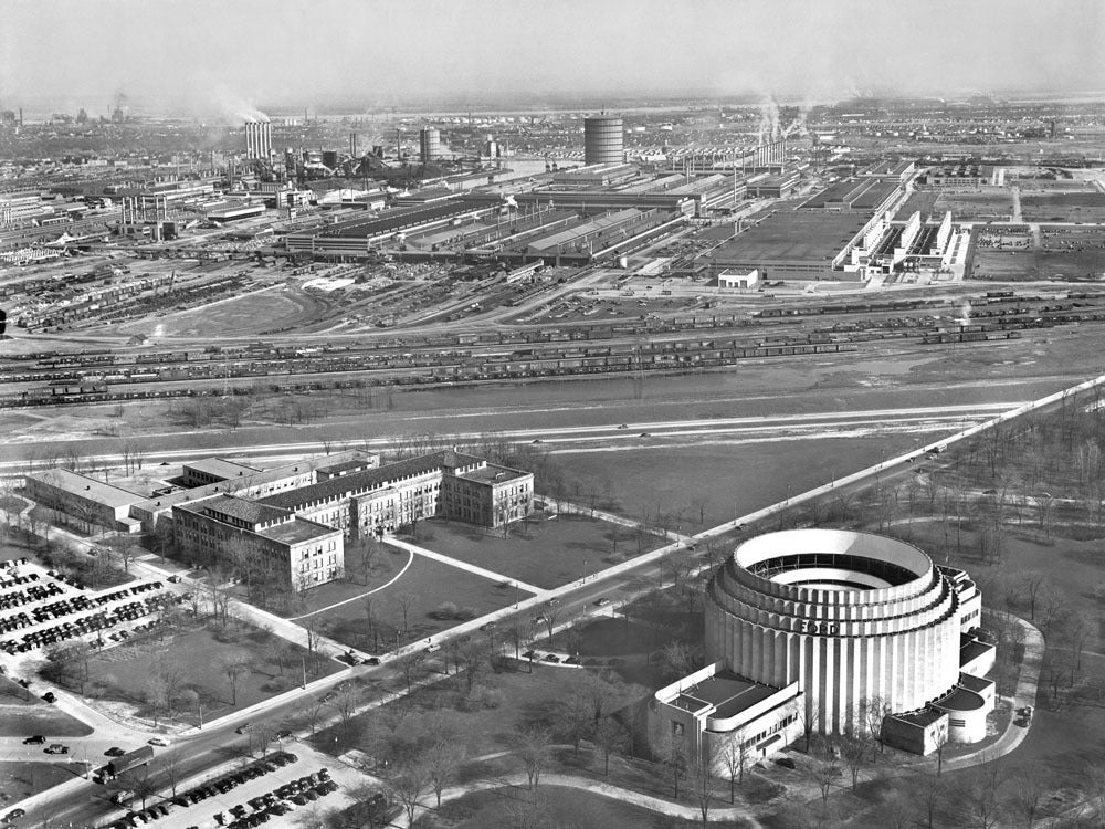 Ford Rouge Rotunda and administration building 0400-9174