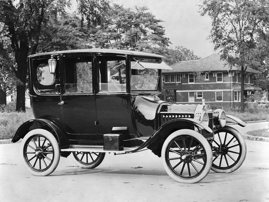1914 Ford Model T sedan 0400-9184