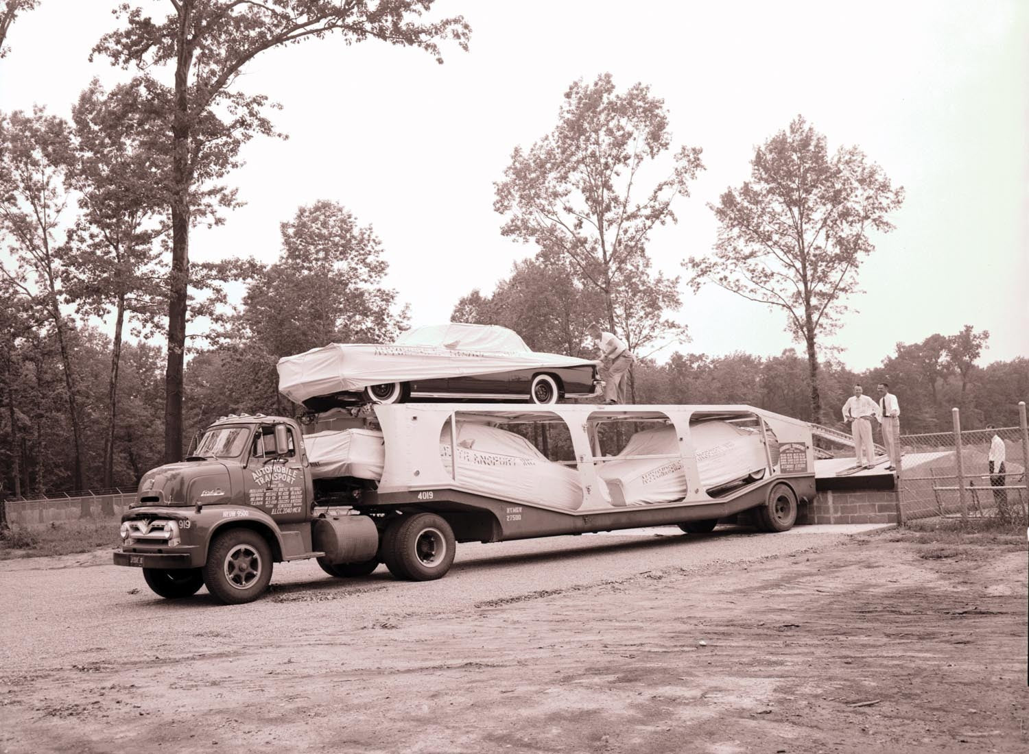 1956 Lincoln Continental Mark II for museum  0401-0369