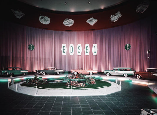 1957 September 10 Ford Rotunda 1958 Edsel display  0401-0376