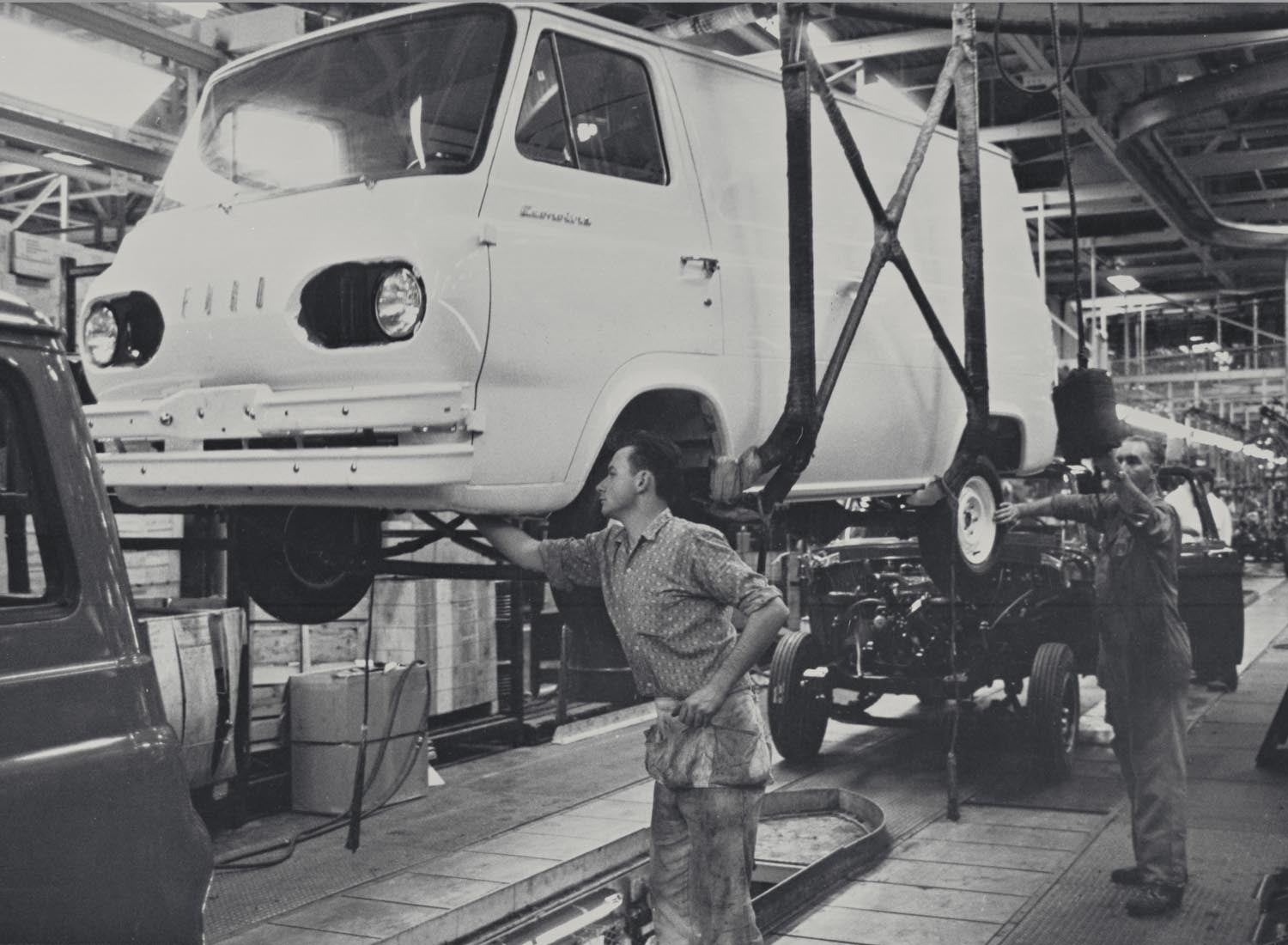 1962 Ford Econoline van production  0401-0403