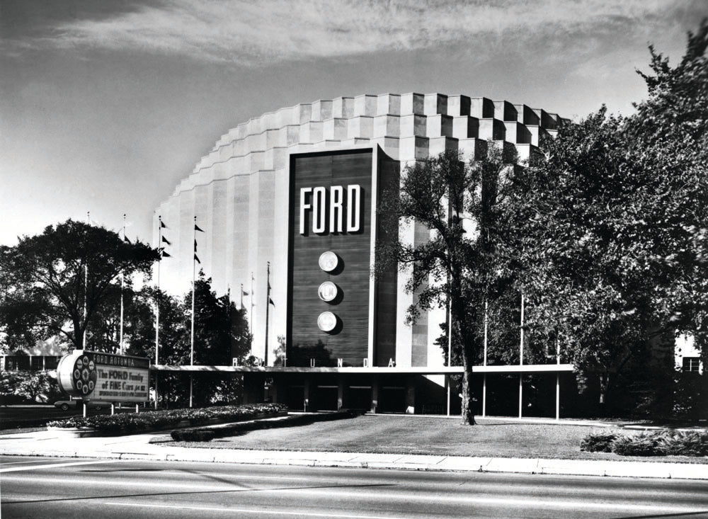 1962 Ford Rotunda  0401-0406
