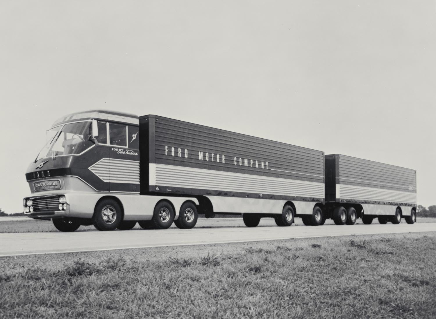 1964 Ford Big Red gas turbine powered truck  0401-0419