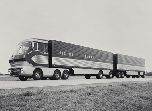 1964 Ford Big Red gas turbine powered truck  0401-0419