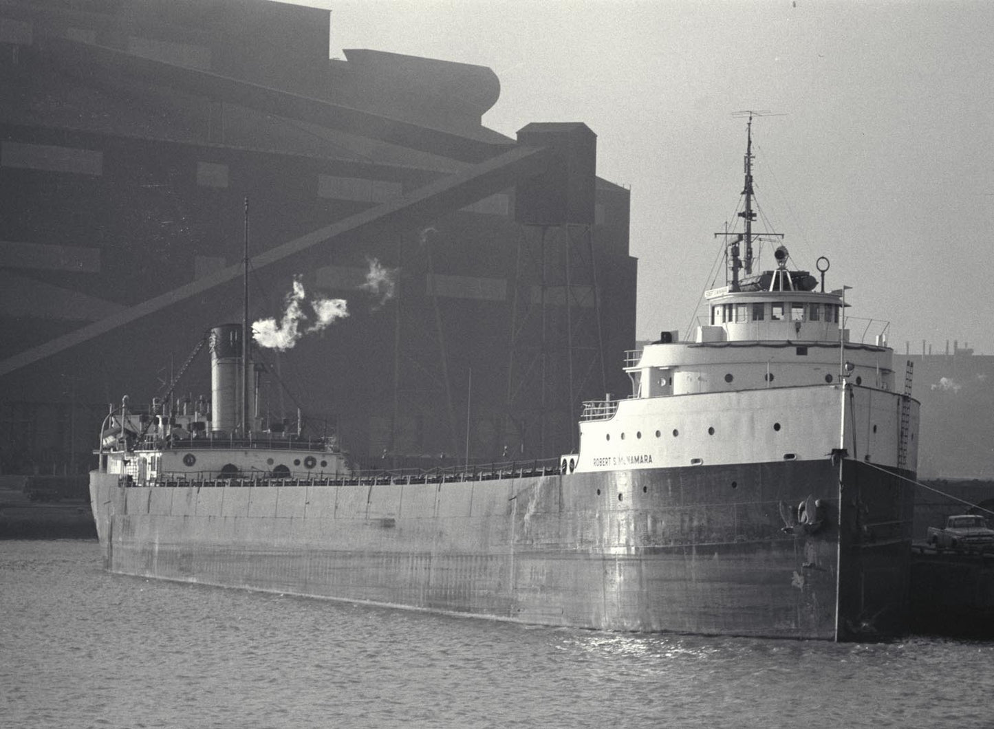 1964 Ford ore freighter Robert S McNamara at Rouge dock neg 137533 4  0401-0420